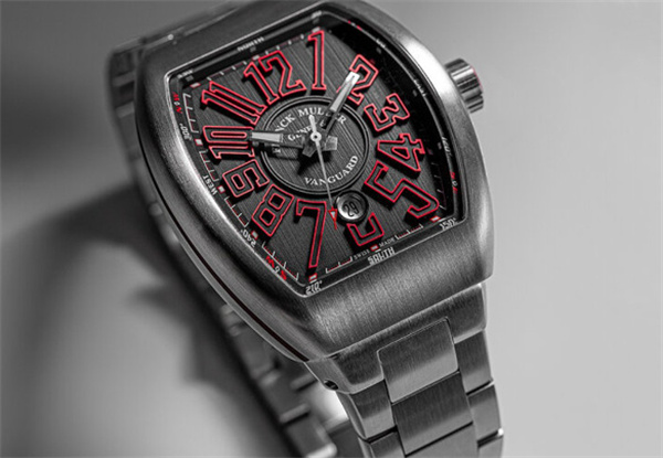 法穆兰手表表盘有划痕解决技巧是什么